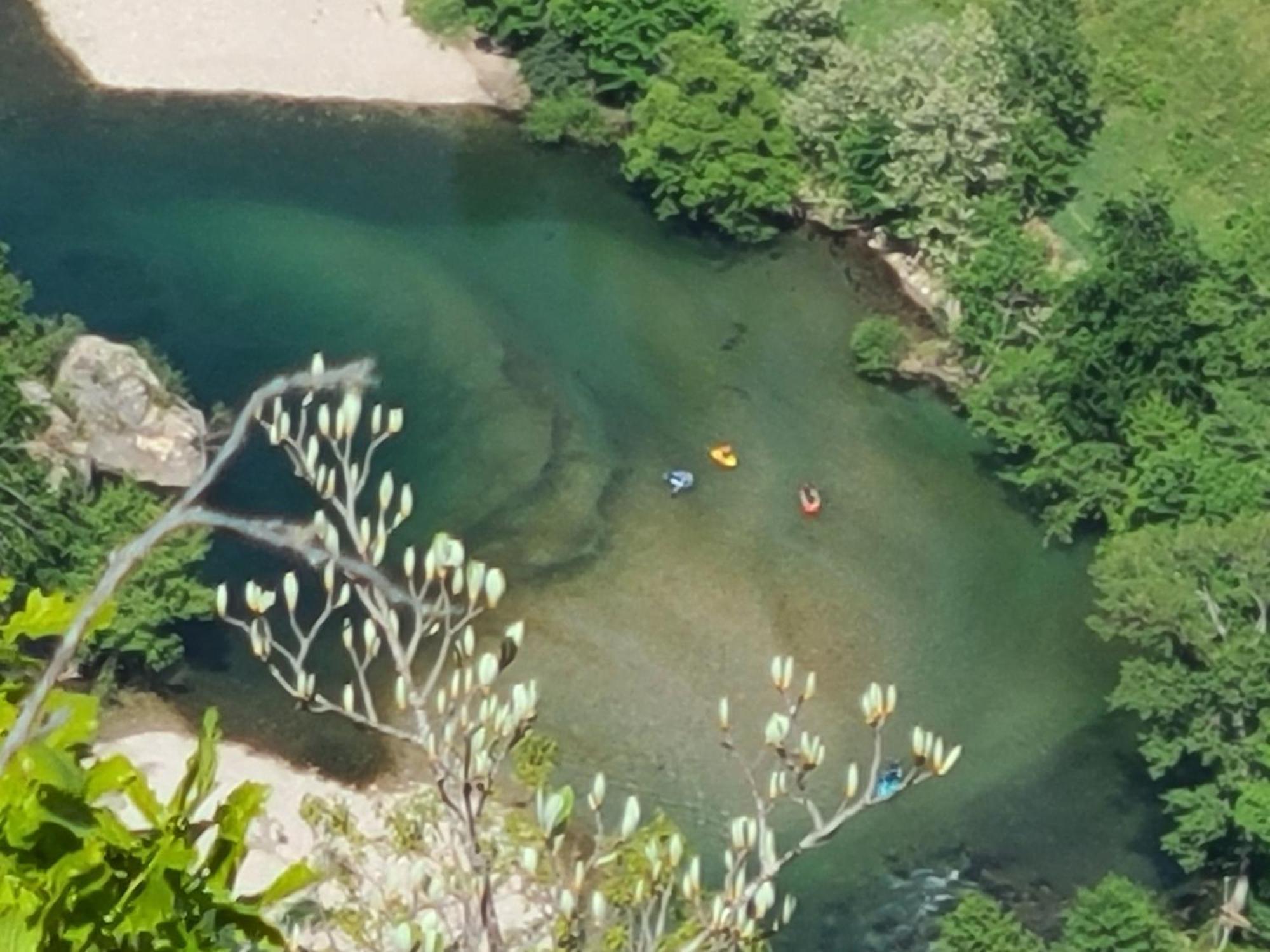 Gites La Boletiere Saint-Étienne-du-Valdonnez Dış mekan fotoğraf