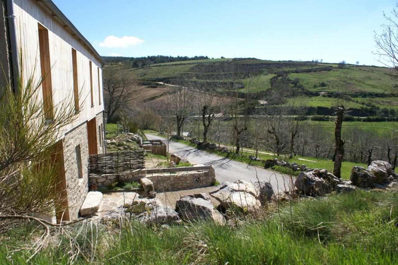 Gites La Boletiere Saint-Étienne-du-Valdonnez Dış mekan fotoğraf